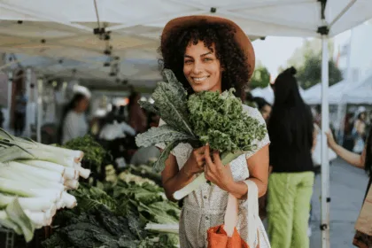 Cómo mercadear y vender tus productos agrícolas directamente a los millennials