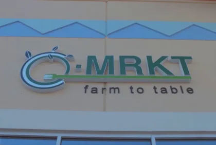 O-MRKT: Eslabón entre el agricultor y el consumidor local