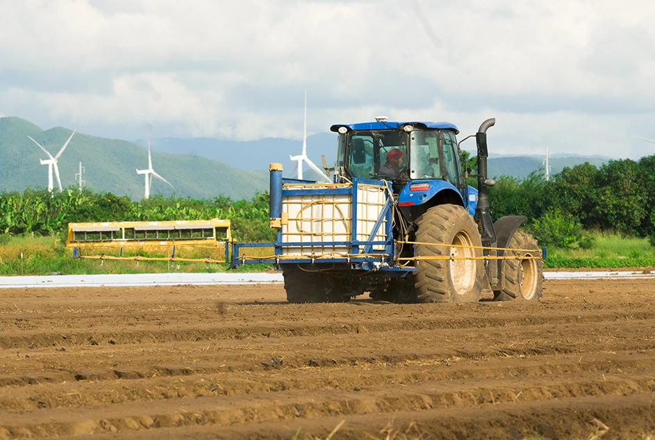 Invierte estratégicamente en maquinaria agrícola para un agronegocio más productivo y sostenible.